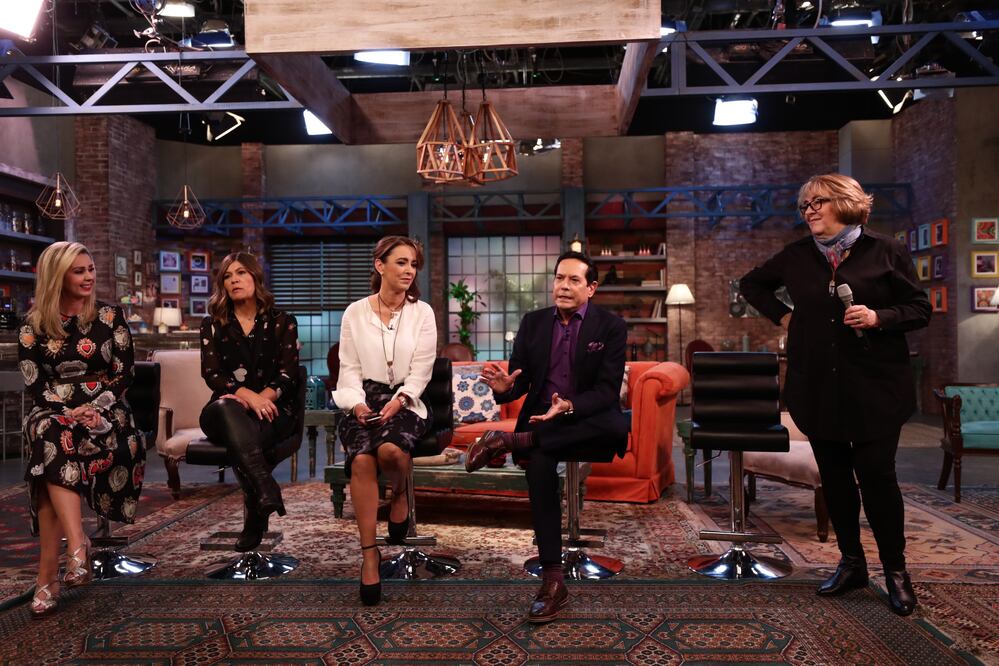 Atala Sarmiento se integra a la conducción en el programa "Intrusos" (ALEJANDRA LEYVA. EL UNIVERSAL)