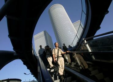 La "torre espiral" en Tel Aviv , el edificio más alto de Israel