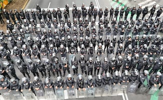 CNTE avanza hacia el Estadio Ciudad de México; SSC despliega operativo antimotines en Tlalpan