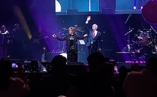 Angélica María y Enrique Guzmán comienzan La Despedida en el Metropólitan; se conocieron hace más de 60 años