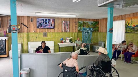 “Me siento mejor en el asilo que en mi casa”