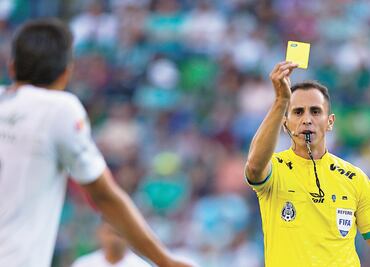 Arturo Brizio, a juicio con el VAR