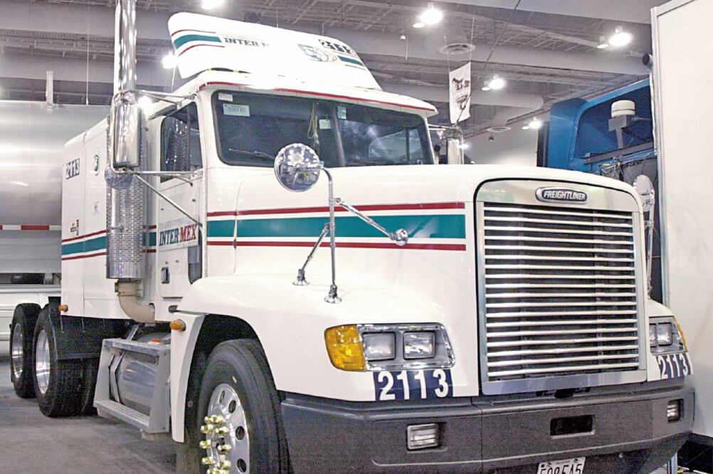 Freno. De enero a abril, se produjeron 42 mil 883 vehículos, 18% menos respecto al mismo lapso de 2016 (ARCHIVO. EL UNIVERSAL)