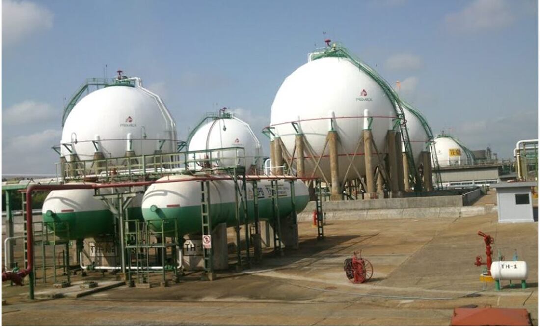 Encuentra ASF irregularidades por 168 mdp en complejo de gas de Pemex. Foto: DIPSA