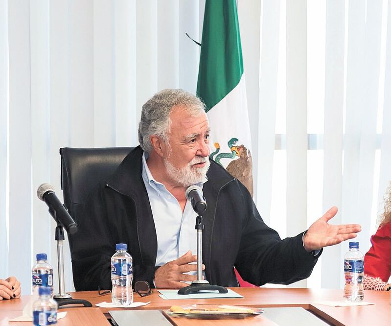 Fincarán responsabilidades. Alejandro Encinas Rodríguez aseguró que los servidores públicos que dañaron la investigación en el caso Ayotzinapa serán sancionados. Foto: ARCHIVO EL UNIVERSAL