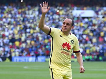 Hasta yo ya quiero que Cruz Azul sea campeón: Cuauhtémoc Blanco