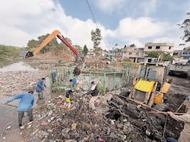 Presa El Ángulo está a punto de desbordarse