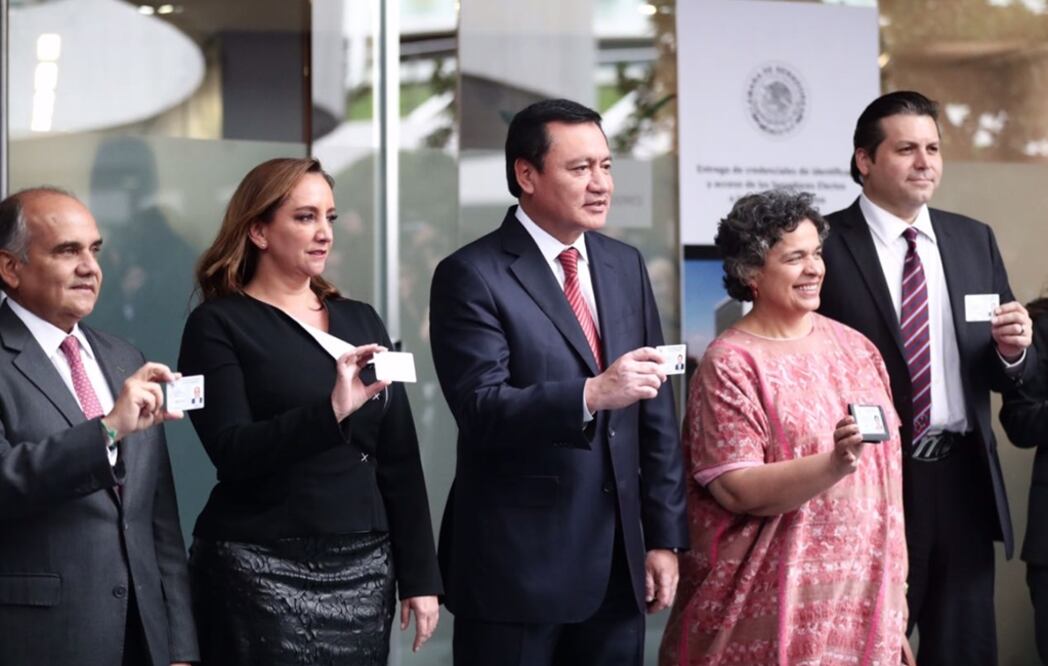 El senador Osorio Chong informó que la bancada del tricolor trabajará en unidad en los próximos seis años. Foto: Alejandra Leyva/EL UNIVERSAL