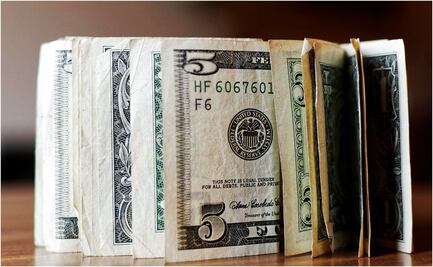 Peso hila 5 jornadas a la baja ante el dólar