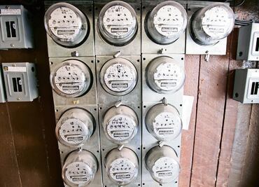 CFE baja tarifas para comercios e industria