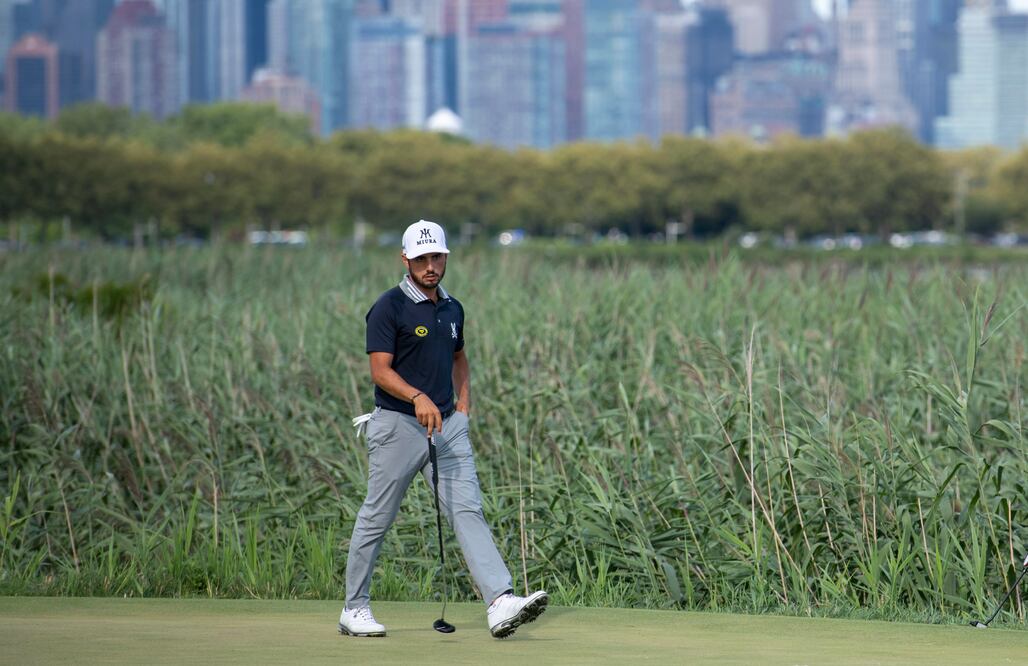 Ancer y Valenzuela, notables en el golf