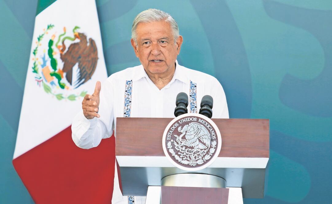 El presidente Andrés Manuel López Obrador aseguró que acatará las decisiones del TEPJF sobre sus violaciones a la veda electoral.  Foto: Presidencia 