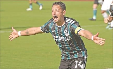 'Chicharito' Hernández convierte su séptimo gol de la temporada