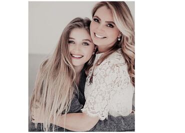 Angélica Rivera da clases de manejo a su hija Fernanda Castro