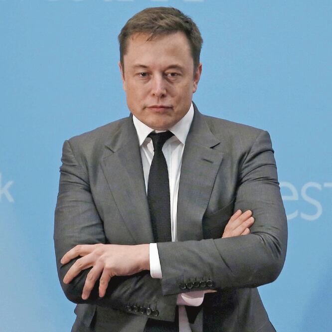 Elon Musk permanecerá como director general de Tesla y pagará 20 millones de dólares de multa. BOBBY YIP. REUTERS