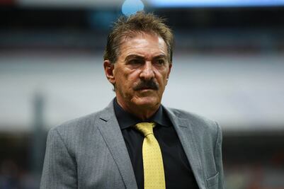 ¿A dónde va? Ricardo Antonio La Volpe anuncia su regreso a los banquillos