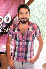 Baila feo, pero José Eduardo Derbez será chambelán