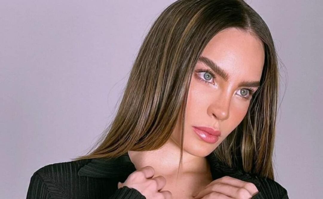 Belinda es un ícono de la moda y lo demuestra una vez más al lucir unos jeans de cintura alta. Foto: Instagram @belindapop