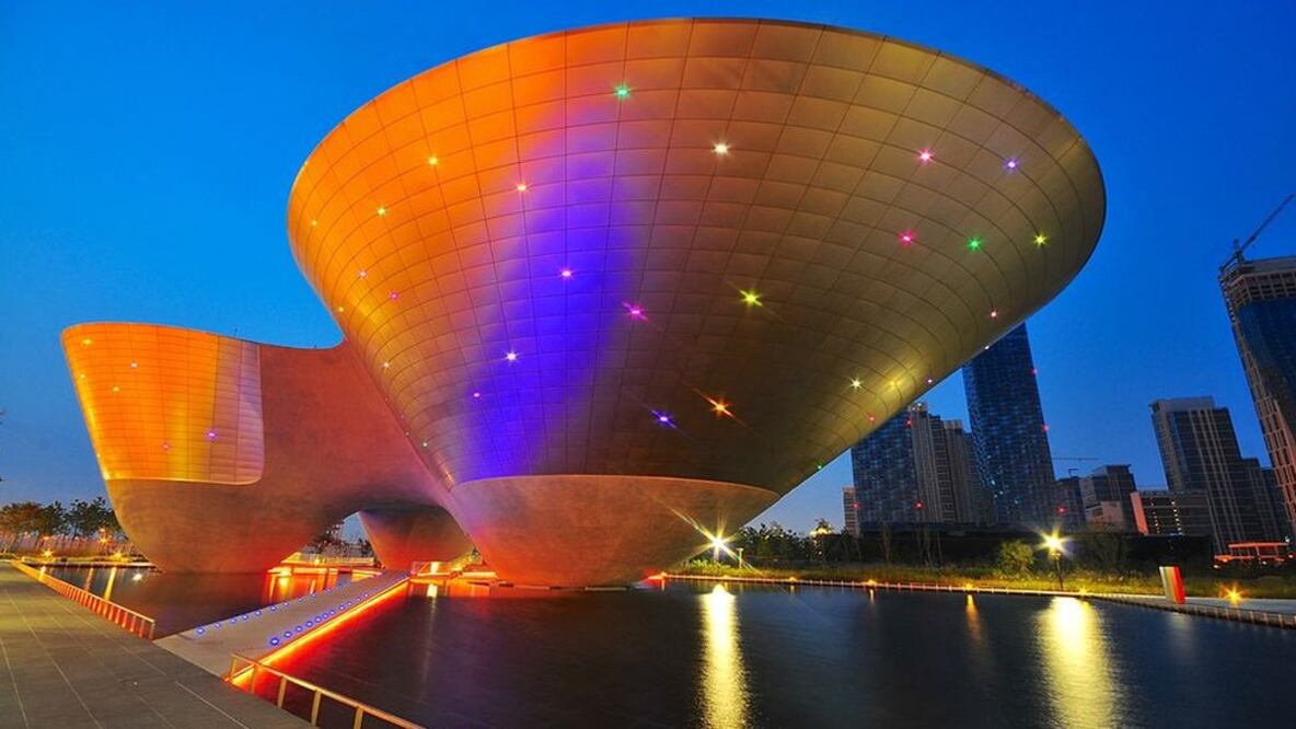 Alguno de los mejores arquitectos y diseñadores urbanos del mundo participaron en el diseño de la ciudad. Foto: Getty Images