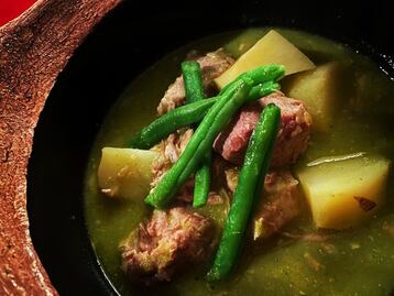 Prepara mole verde en casa con esta receta