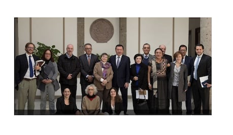 Pide Osorio Chong empoderar a mujeres para romper con dependencia