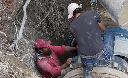 Empleados rompen tubería en Ecatepec y tres colonias quedan sin agua potable