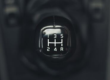 Tips para cuidar la caja de velocidades de tu auto