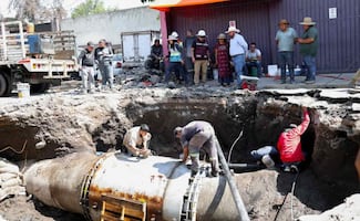 Concluyen trabajos en tubería tras megafuga de agua en Los Reyes Culhuacán; servicio se restaurará de manera paulatina: Segiagua