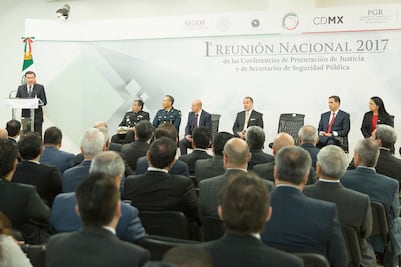 Osorio llama a poner orden en penales