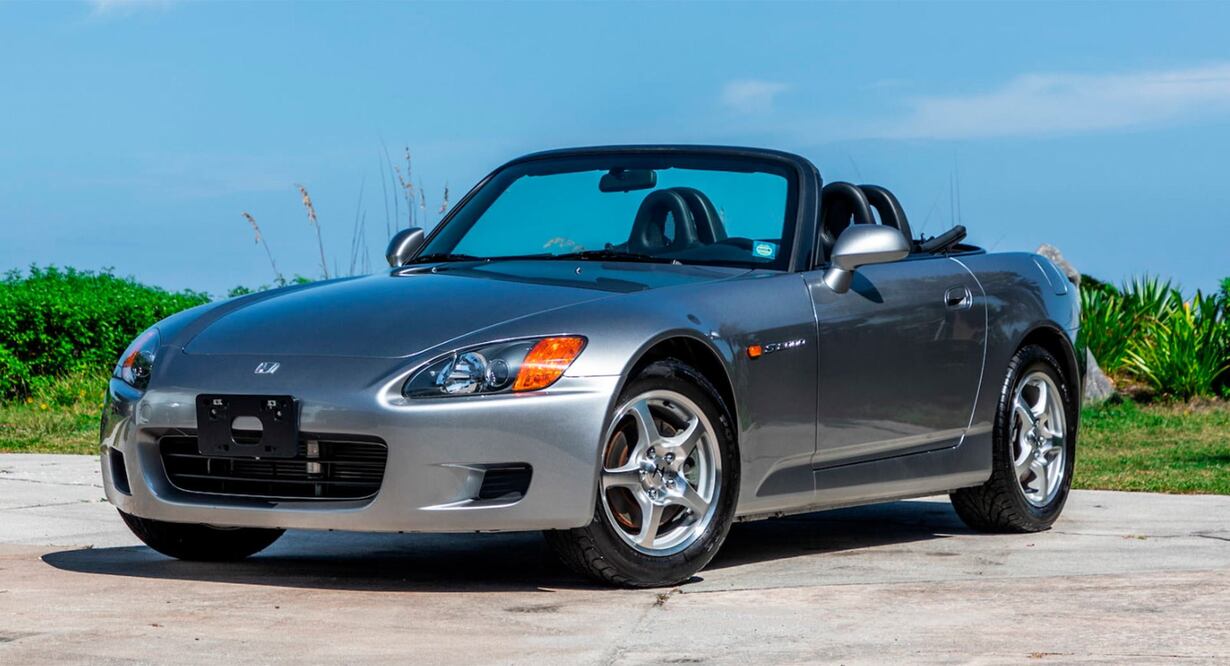 Este increíble Honda S2000 tiene solo 54 kilómetros y será subastado