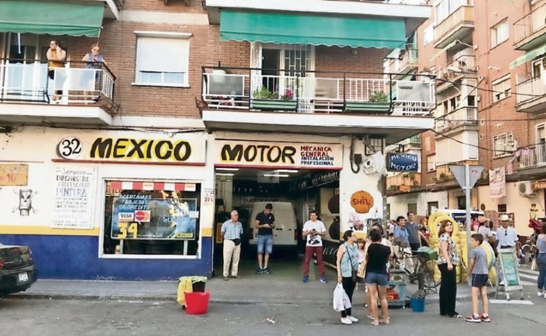 A store in Madrid recreated to resemble a Mexican car shop - Taken from Twitter