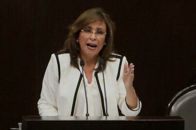 Rocío Nahle sale reprobada en geografía al inicio de precampaña