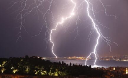 ¿Por qué puede caer un rayo sobre una persona?