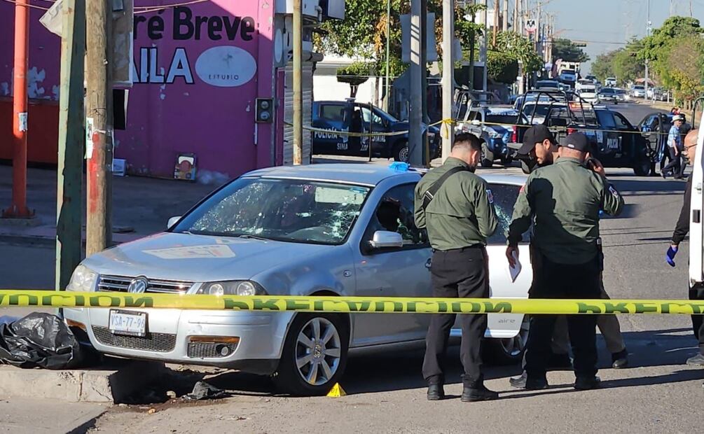 Entre las víctimas se encuentra un jefe policíaco, quien fue atacado a balazos mientras se dirigía a su casa a descansar. Foto: Especial