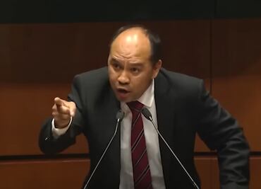 Diputado de Morena aventaja a AMLO y presenta reforma para fijar salarios