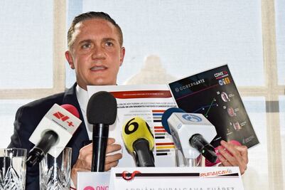 Deja Rubalcava el PRI tras designación de Taboada