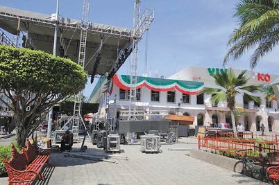 En festejos de Mazatlán no habrá maltrato animal: alcalde