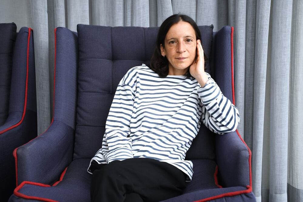 La cineasta y artista visual portuguesa Salomé Lamas presentó Oro y ceniza (Ouro e cinza), su largometraje más reciente. A su vez, obtuvo el premio New Waves a Mejor Película de No Ficción por  Extinção (2018). Crédito: Juan Carlos Aguilar