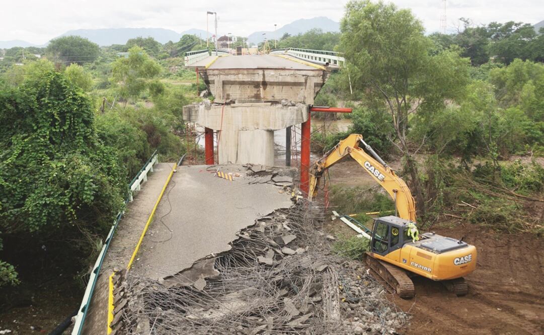 El puente de Ixtaltepec registró daños en la superestructura y desplazamiento de las losas por los sismos. (ROSELIA CHACA. EL UNIVERSAL)