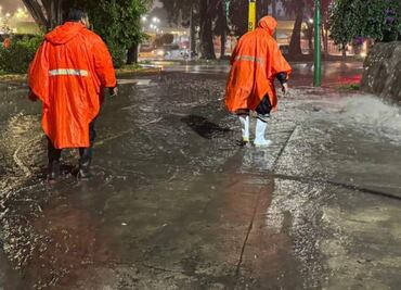 Se desborda río San Buenaventura en Xochimilco; brigadas atienden la emergencia