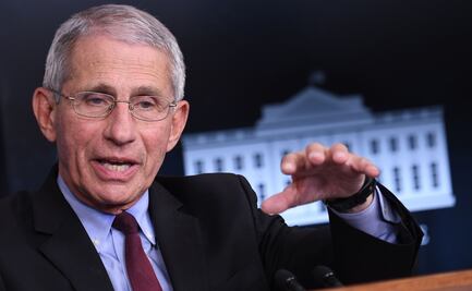 "Hice un viaje al Polo Norte": Fauci asegura que ya vacunó a Santa Claus contra Covid