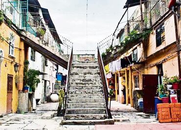 Mexico City: A disorganized construction