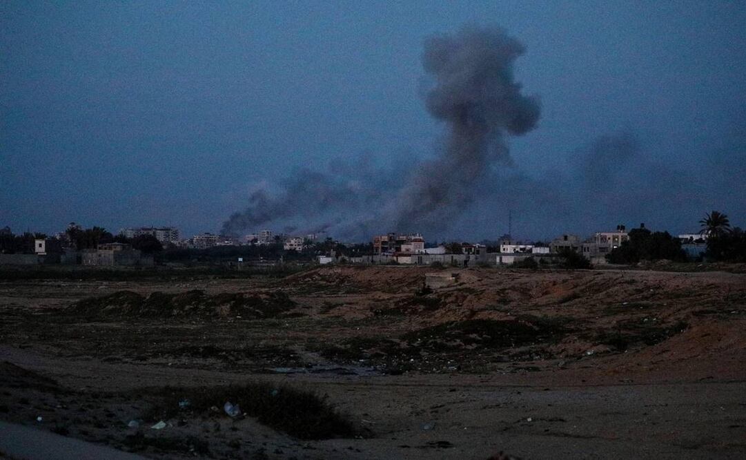 Las Fuerzas Armadas israelíes parecen intensificar sus ataques en el centro de la Franja de Gaza. Foto: EFE