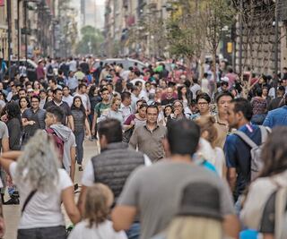 Mujeres, menos satisfechas con su vida: Inegi