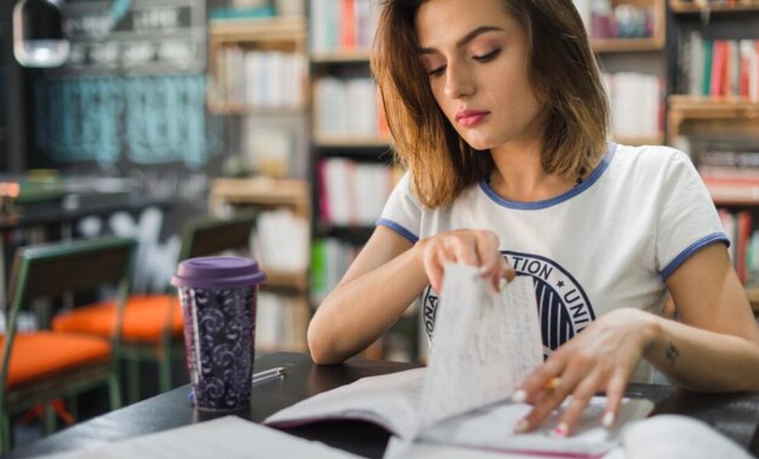 El sueño de estudiar en Harvard y cómo lograrlo gratis. Fuente: Freepik.