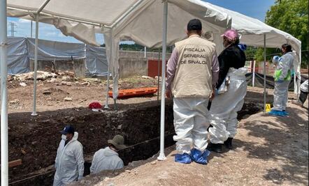 Suman 16 cuerpos exhumados de fosa común del panteón 21 de Marzo en Culiacán