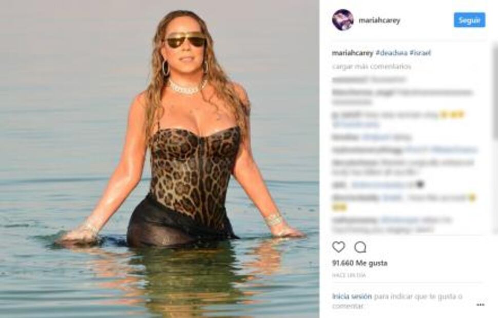 Mariah Carey flota en el Mar Muerto