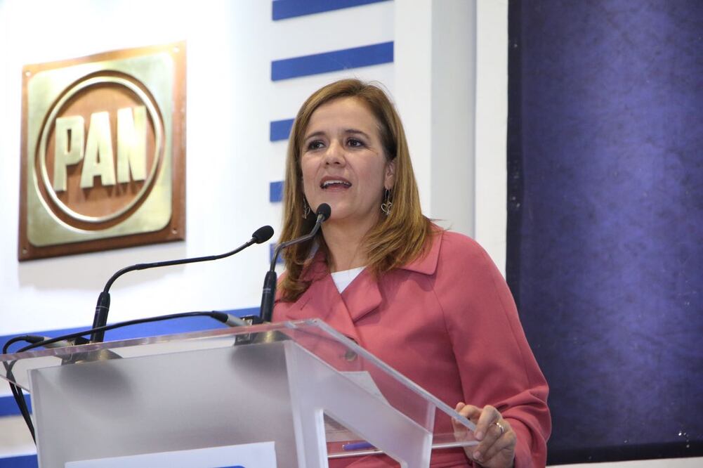 La panista acudió a la sede del Comité Ejecutivo Regional del PAN en la capital del país. /Especial