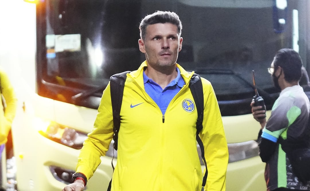 El técnico del América llegando al Estadio Azteca - FOTO: Imago7