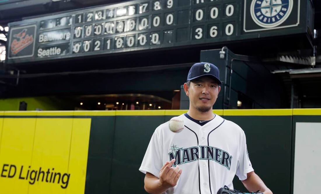 Iwakuma logra el sin hit ni carrera en triunfo de Seattle